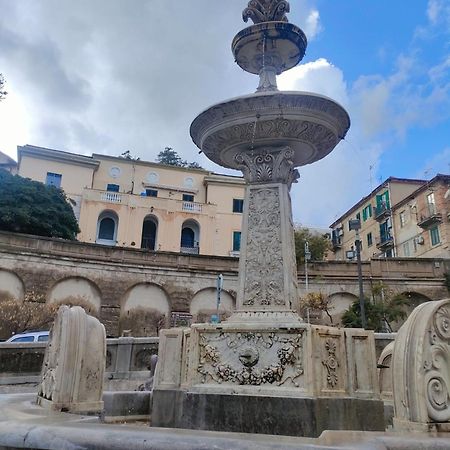 Fontana Falconieri Boutique Hotel Мессина Экстерьер фото